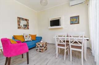 Апартаменты S&A&M Sunset Apartments with pool and sea view Котор Апартаменты с 1 спальней-15