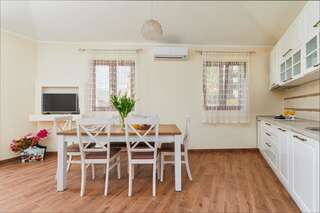 Апартаменты S&A&M Sunset Apartments with pool and sea view Котор Апартаменты с 2 спальнями-44