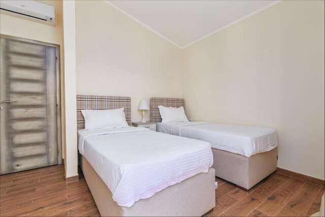 Апартаменты S&A&M Sunset Apartments with pool and sea view Котор-32